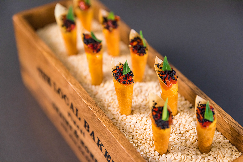Canapés Plant x 20 Choose 1